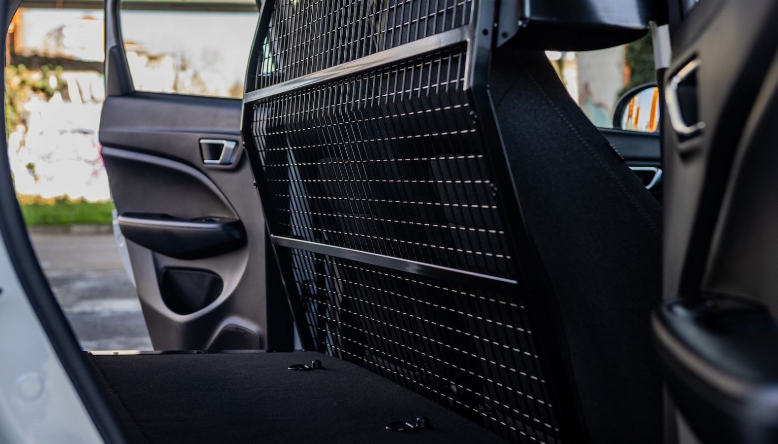 Leapmotor T03 LCV: Νέα ηλεκτρική λύση για τις αστικές επαγγελματικές μεταφορές
